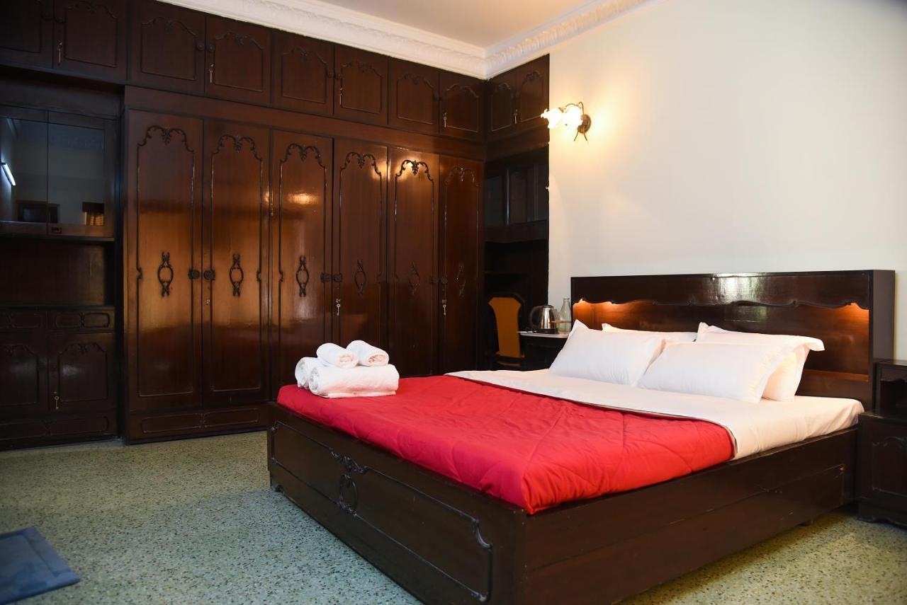 Homestay|ballygunge|wifi| 2*