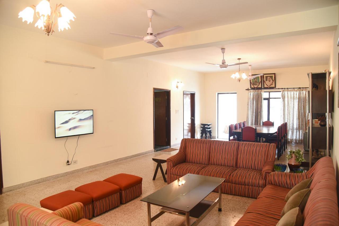 Bed & Breakfast Homestay|ballygunge|wifi|