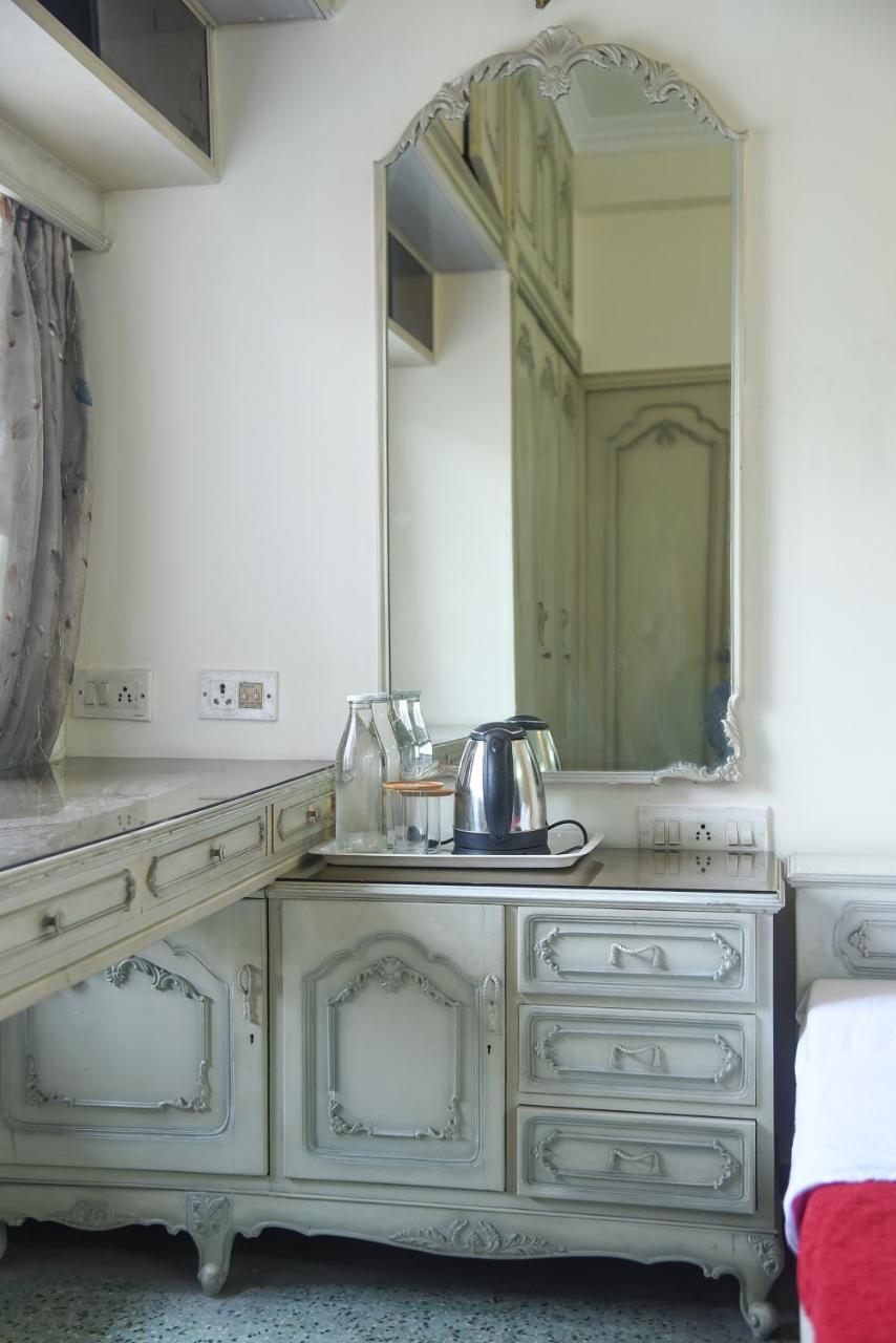 Homestay|ballygunge|wifi| Bed & Breakfast 2*