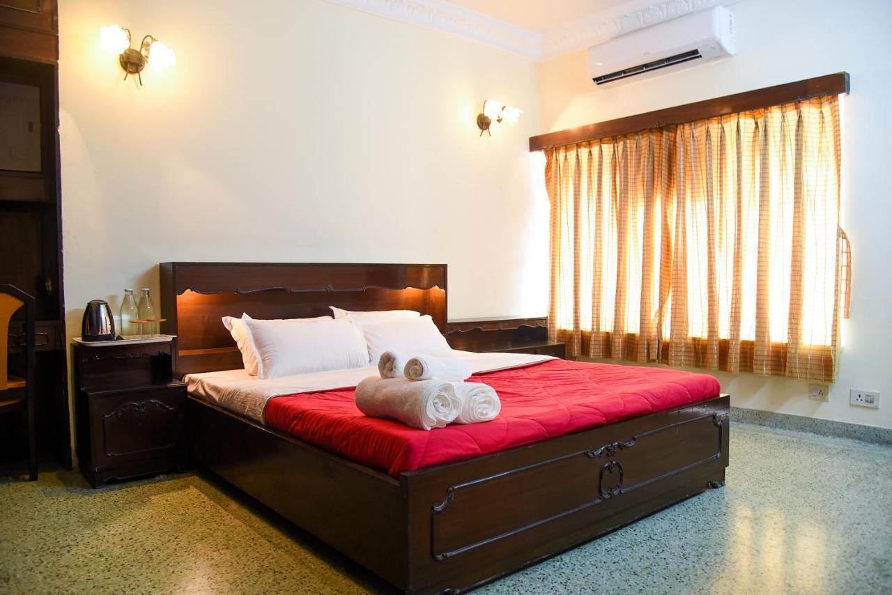 Bed & Breakfast Homestay|ballygunge|wifi| Kolkata